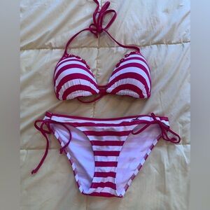 Hollister Red and White Striped Bikini/ Bathing Suit – XS Top/S Bottom